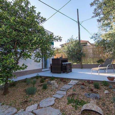 Apartment Sandra Trogir Exterior foto